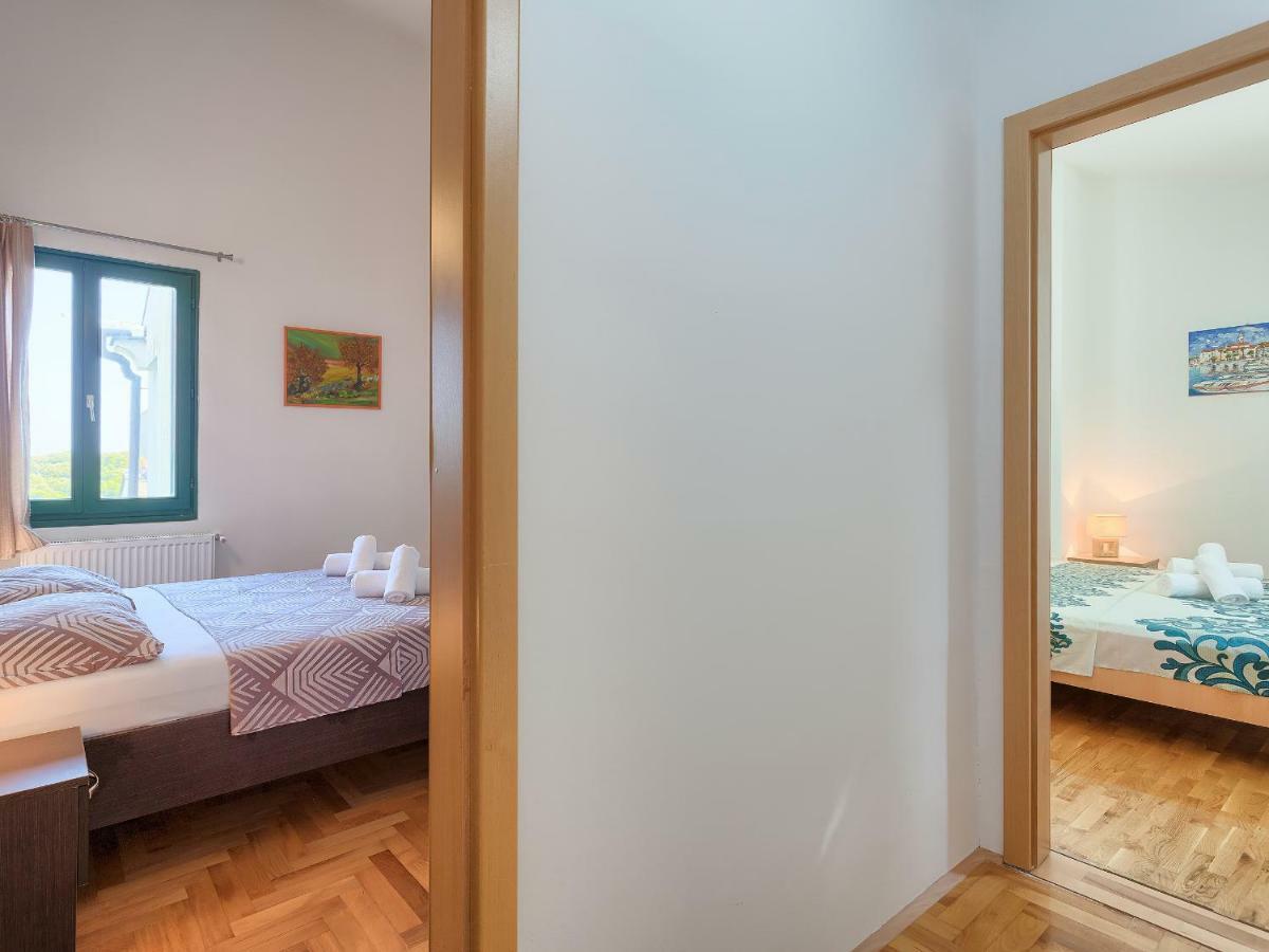 Apartament Garden Pjescana Uvala Zewnętrze zdjęcie